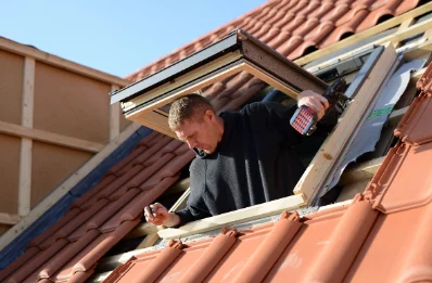 Pose de fenêtres de toit Velux à Everly